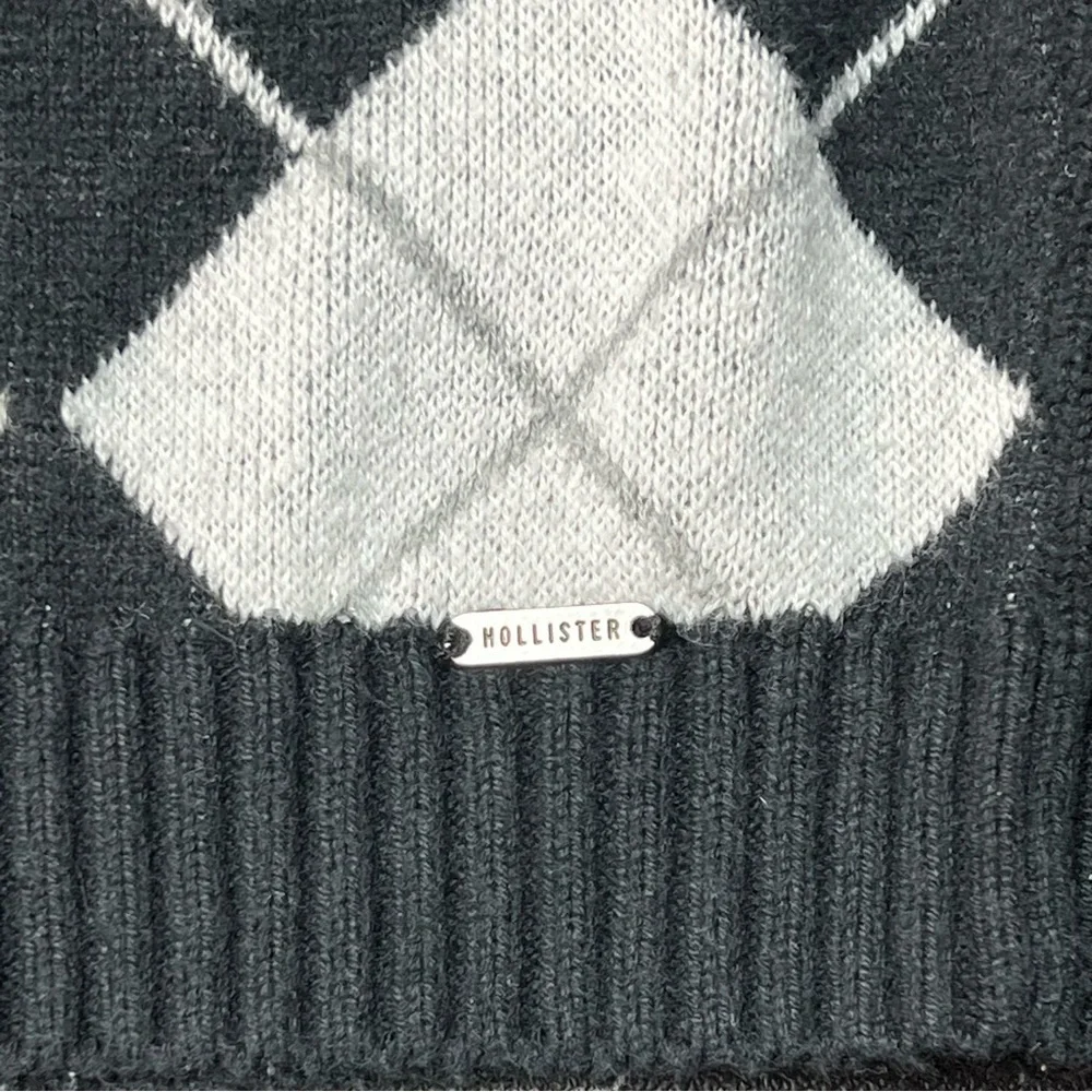 Hollister Full Zip Hooded Argyle Sweater Women’s Sz. Med Black White Silver - Picture 3 of 6